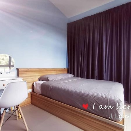 Studio Apartment Pasar Malam J.Louvre Tanah Rata Extérieur photo